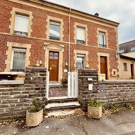 Apartman 1 Des Remparts A 5 Mins De Charleville-mezieres