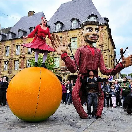 1 Des Remparts A 5 Mins De Charleville-mezieres