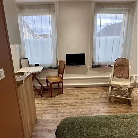 Apartman 1 Des Remparts A 5 Mins De Charleville-mezieres *